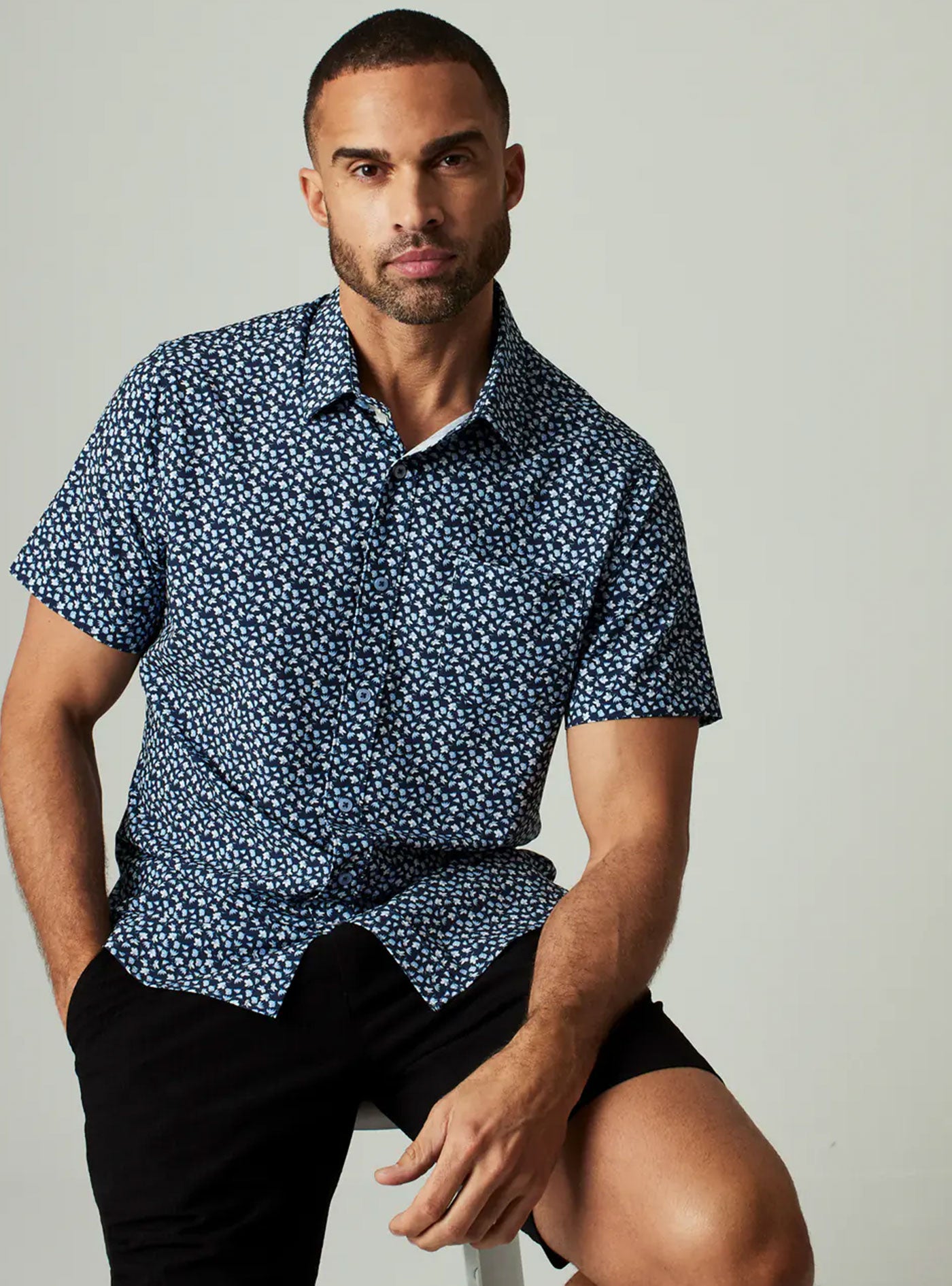 Cion Short Sleeve Shirt (Navy) Style | 7 Diamonds