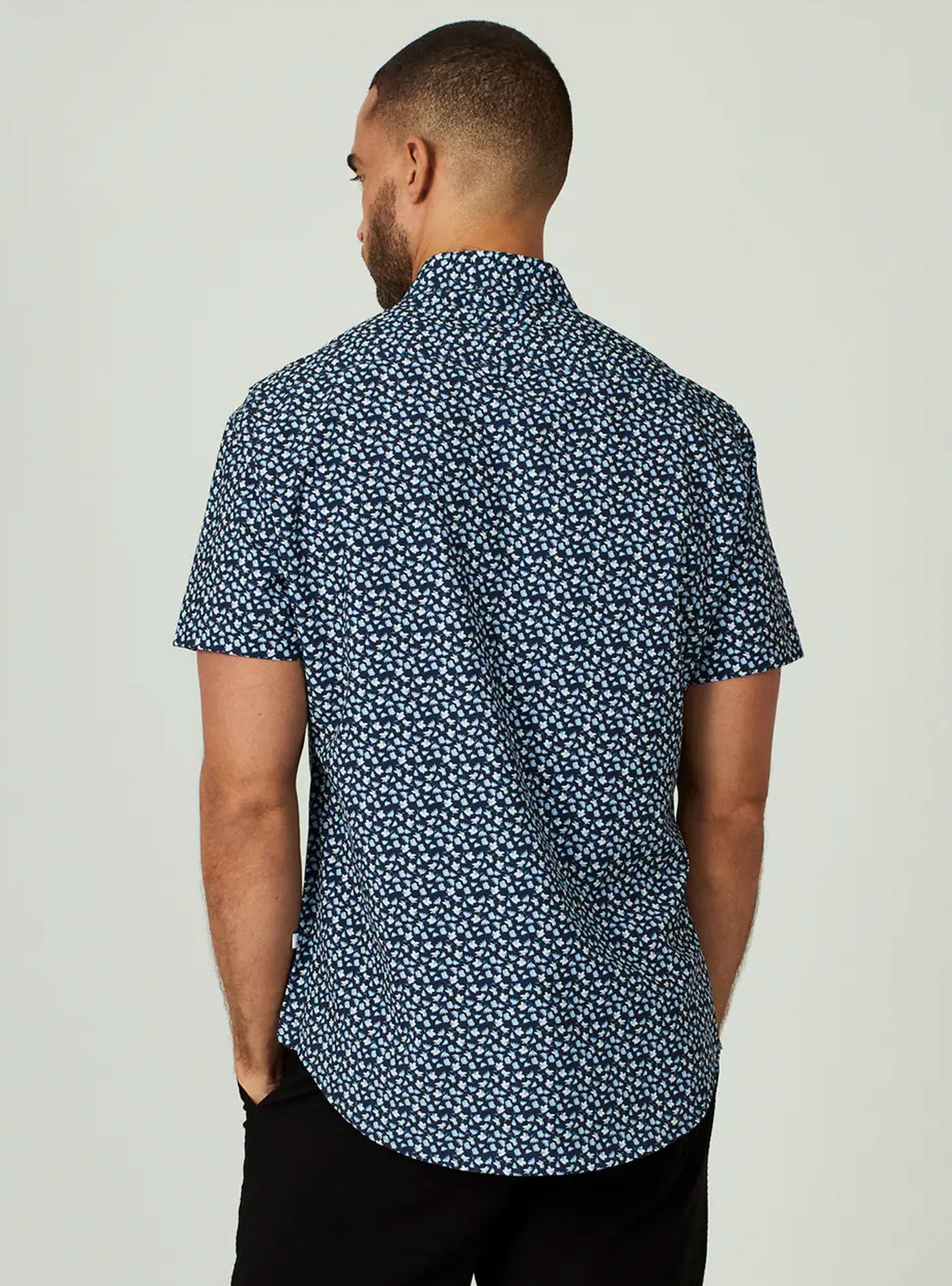 Cion Short Sleeve Shirt (Navy) Rear Fit | 7 Diamonds