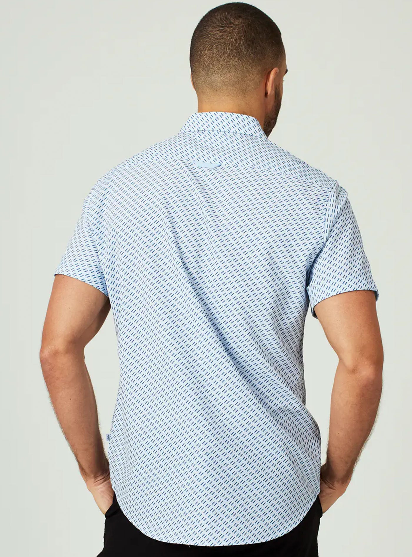 Vienti Short Sleeve Shirt (White) Rear View | 7 Diamonds